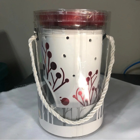 Yankee Candle Luminary Tea Light Holder  4 Sparkling Cinnamon Tea Lights - Picture 2 of 7